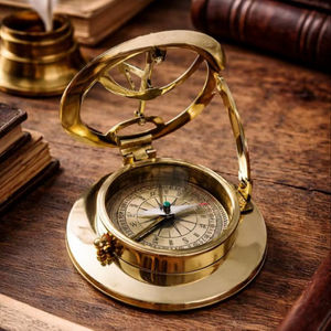 Boussole Nautique en Métal de Haute Qualité, Outil de Navigation Fonctionnel en Laiton pour Marins et Voyageurs - Product Image 1