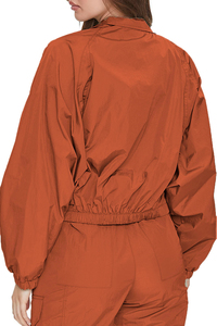 Date Couleur Designer Pas Cher Prix Usine coupe-vent Femmes D'été Recadrée À Manches Raglan Coupe-Vent Veste Pantalon Survêtement - Product Image 5