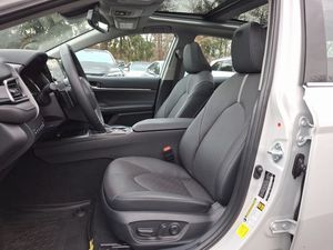 2023 para Camry XSE Coche usado a la venta FWD R19 ACC Cuero oscuro - Product Image 6