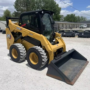 Minicargadora de dirección deslizante CAT 242D3 bastante usada a la venta - Product Image 1