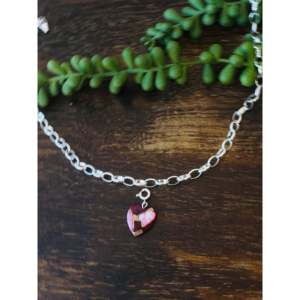 Abalorios Navajo Hechos a Mano de Rosa Dalia y Corazón con Ópalo, Joyería Chapada en Platino y Rodio, Engaste de Plata de Ley - Product Image 2