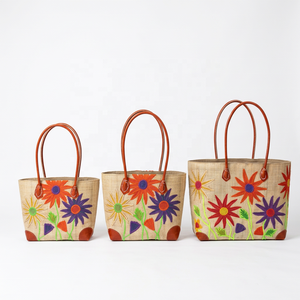 Bolsa de Rafia Hecha a Mano con Bordado Floral, Forma Rectangular, para Almacenamiento en la Cocina y Compras - Product Image 2
