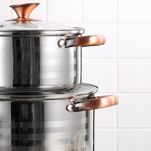 Set di pentole in acciaio inox da 8 pezzi adatto per piani cottura a induzione, Collezione Premium San Ignacio + Olio di Rame Bergner e - Product Image 6