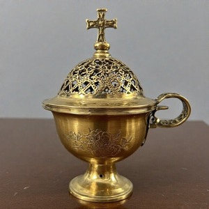 Soporte de incienso de luz mística, incensario colgante de latón ligero, quemador de incienso de Iglesia Vintage para ambiente ceremonial y espiritual - Product Image 3