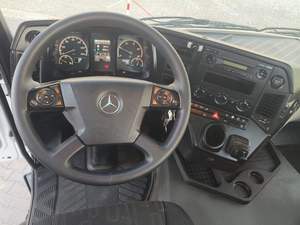 Mercedes-Benz Antos 2540 de 2015 - Product Image 5