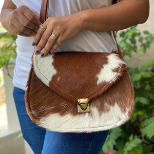 Bolso de mano de cuero de vaca hecho a mano de nuevo diseñador, bolsos de hombro únicos para mujer, bolsos de piel para el pelo, bolsos de mano para mujer - Product Image 2