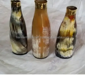 Botella de Agua de Cuerno de Búfalo Pulido 100% Natural con Logotipo Personalizado, de Alta Calidad para el Hogar, Hotel, Bodas y Fiestas, para Vino y Cerveza - Product Image 3