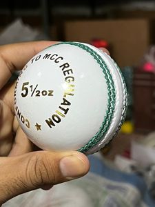 Alta calidad Kookaburra cuero hecho a mano 4 piezas 156G prueba partido Cricket bolas duras - Product Image 5