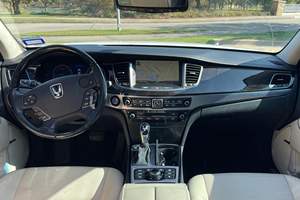 Hyundai Equus Ultimate 2015 Usado, Motor V8 de 429 hp, Altamente Equipado, de Texas, Sin Modificar - Product Image 4
