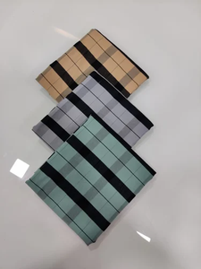 Tissu de chemise en coton antistatique multicolore, doux et respirant pour la couture à domicile et les projets de créateurs - Product Image 4