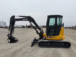 ซื้อของใหม่ | รถขุดขนาดเล็กมือสอง John Deere 50 P-Tier แบบตีนตะขาบ 5 ตัน พร้อมบุ้งกี๋ขนาด 4 เมตร สำหรับงานก่อสร้าง ประหยัดน้ำมัน พร้อมจัดส่ง - Product Image 5