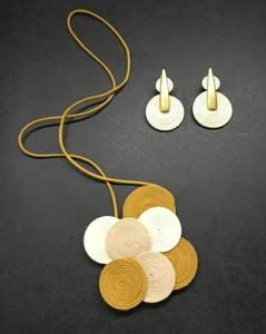 Usine directement vente grand collier en métal déclaration mariage mariée alliage collier bijoux pour femmes prêt à expédier bijoux en acier - Product Image 4