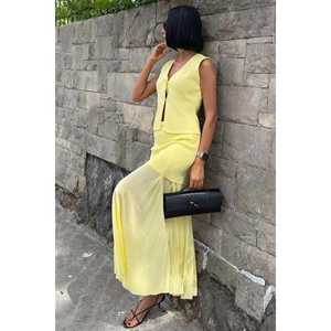 Conjunto de Chaleco y Falda Plisada de Punto 10001 para Primavera/Verano - Product Image 5