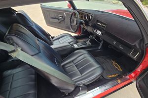 Chevrolet Camaro LT 1977 Usado en Buen Estado, Motor V8 de 5.0 Litros, Frenos y Dirección Asistidos, Asientos Delanteros Tipo Bucket - Product Image 5