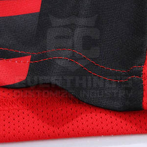 Uniforme de Fútbol Personalizado de Fábrica, Alta Calidad, 100% Poliéster, Transpirable, Último Diseño, para Hombre Adulto, Verano - Product Image 3