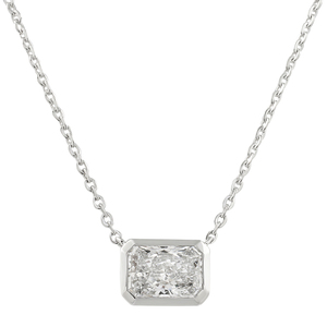 Colgante con Bisel de Diamante de Laboratorio con Corte Radiante de 1.50 Quilates, Joyería Elegante para Mujer - Product Image 1