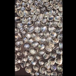 หินมูนสโตนสีรุ้งธรรมชาติขนาด8มม. ถึง14มม. 253ชิ้นทรงรี1075 CTS Lot iroc ขายคุณภาพสูงแค็บเรา $222สำหรับทุกคน - Product Image 1