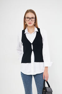 Blusa de punto cómoda y elegante para mujer, tela informal de moda para oficina y uso diario - Product Image 4