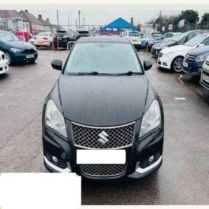 Suzuki Kizashi 2.4 2012 Usado, Volante a la Izquierda/Derecha - Product Image 1