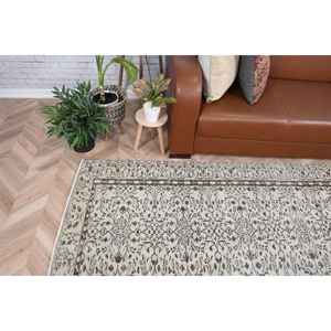 Alfombra Turca Vintage de 5.6x9.8 pies (171x298 cm), Alfombra Blanca con Diseño de Camuflaje - Product Image 3