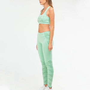 Women's Yoga Set Running Long Sleeve Gym Top and High-Waisted Yoga Leggings Two-Piece Activewear Training Use Women's Yoga Set - Product Image 3