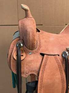 Premium Western Leather Barrel Racing Saddle Ligero Durable y construido para la velocidad y el rendimiento - Product Image 2