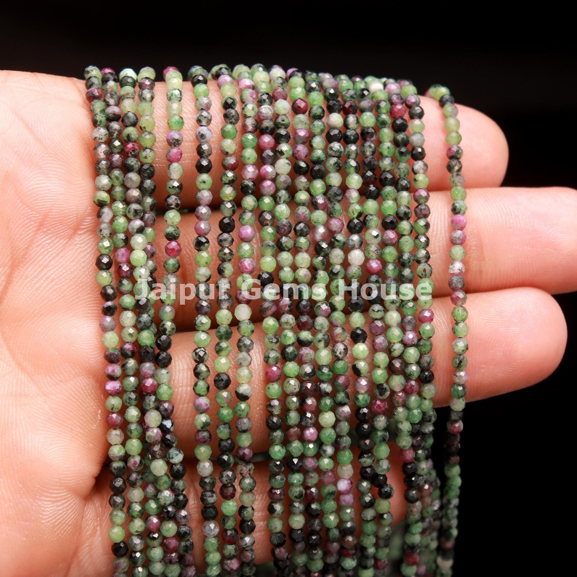 สีเขียว