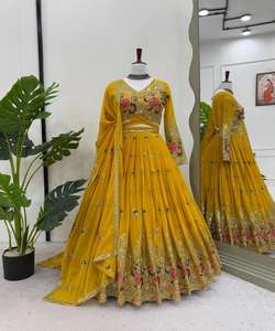 HILO GEORGETTE DE DISEÑADOR AMARILLO CON SECUENCIA TRABAJO DORI LEHENGA CHOLI CON DUPATTA WEDDING WEAR PRECIO AL POR MAYOR ROPA ÉTNICA - Product Image 1