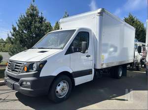 PURCHASE W O R K H O R S E W4CC Trucks - Product Image 6