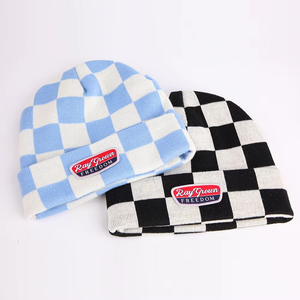 2025 nuevo 32 EE. UU. Gorra de equipos de fútbol americano Original Beanie personalizado Beanie de punto cálido sombreros de invierno Unisex Beanie - Product Image 1