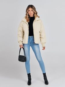 Thermal lined women's puffer jacket with quilted insulated <b>padding</b> and water resistant Breathable Women's Puffer jacket - Product Image 4