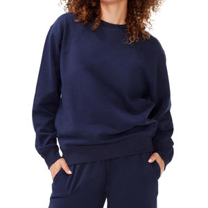 Chándal suave de 2 piezas para mujer, venta al por mayor, cálido, cómodo y hecho con telas de calidad OEM, conjunto de 2 piezas - Product Image 3