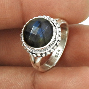 Trendy <b>Labradorite</b> Cut Gemstone Customized <b>Ring</b> 925 Sterling Silver Jewelry Engagement <b>Rings</b> Fine Jewelry Exporters Manufacturer - Product Image 4