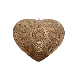 Coeur suspendu décoratif mural en feuille de cuivre Meilleure vente Coeur en métal en fer pour le salon Décoration de Noël Fait à la main en vrac - Product Image 1