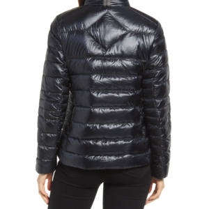 Chaqueta acolchada de moda de alta calidad para mujer Diseño impermeable ligero de manga larga para la temporada de invierno - Product Image 5