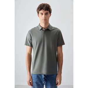 Camiseta Básica para Hombre Color Caqui-88381, Algodón Grueso de Textura Suave con Cuello Polo, Corte Holgado, Hecha de Tela Oxford - Product Image 6