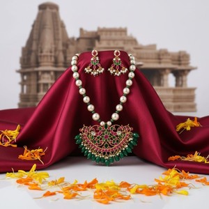 Ensemble de bijoux fins Tribales Tales Jaipuri, collier pendentif Kundan Pearl Mala - Product Image 3