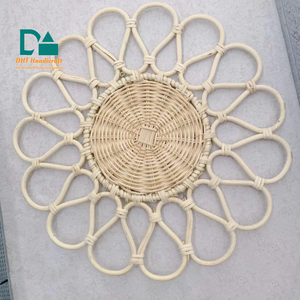 Manteles Individuales de Bambú y Ratán Hechos a Mano, Libres de Plástico, Ecológicos para Mesa de Comedor - Product Image 4