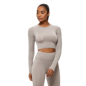 Camiseta Corta de Moda de Verano 2026 al por Mayor para Mujer, Camiseta de Manga Larga Elástica Ajustada para Gimnasio - Product Image 5