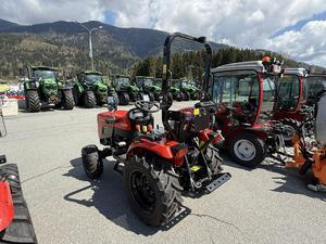 Envío Gratis Tractor Agrícola Antonios Carraros Panther 22hp con Certificación EPA/CE - Product Image 5