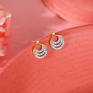 Pendientes de oro Moonbeam Diamond - Product Image 4