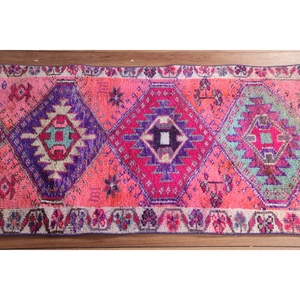 พรมตุรกีโบราณขนาดเล็ก Herki 2.3x4.3 ฟุต สีชมพูลายเรขาคณิต - Product Image 3