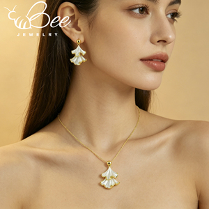 ชุดเครื่องประดับต่างหูโซ่ทอง 14k คุณภาพสูงสไตล์โบฮีเมียน พร้อมสร้อยคอไข่มุกบาโรกสุดหรูสำหรับสาวๆ - Product Image 6