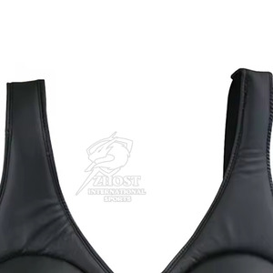 Protection de poitrine réglable pour femmes, équipement de protection de la poitrine pour le sport, pour l'entraînement, la pratique et les matchs - Product Image 6