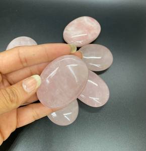 Piedra de Palma de cristal de cuarzo rosa para masaje de alivio del estrés de ansiedad Piedra preciosa curativa original Piedra de Palma de ágata - Product Image 1