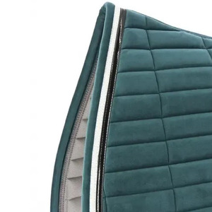 Manta de lujo para silla de montar con pedrería, acolchada de satén premium para equitación, con elegante doble ribete y logotipo personalizado - Product Image 2