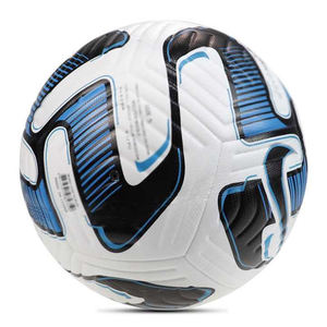 Ballon de football d'entraînement de haute qualité, tailles 3, 4, 5, idéal pour les joueurs adultes souhaitant améliorer leur performance et les matchs. - Product Image 5