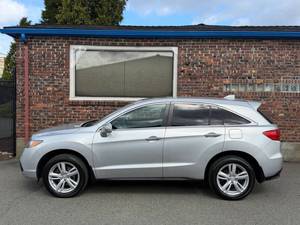 Acura RDX 2014 d'occasion à bas prix, SUV argenté, sièges en cuir, pneus R18, écran tactile, moteur essence, 5 places, à vendre - Product Image 4