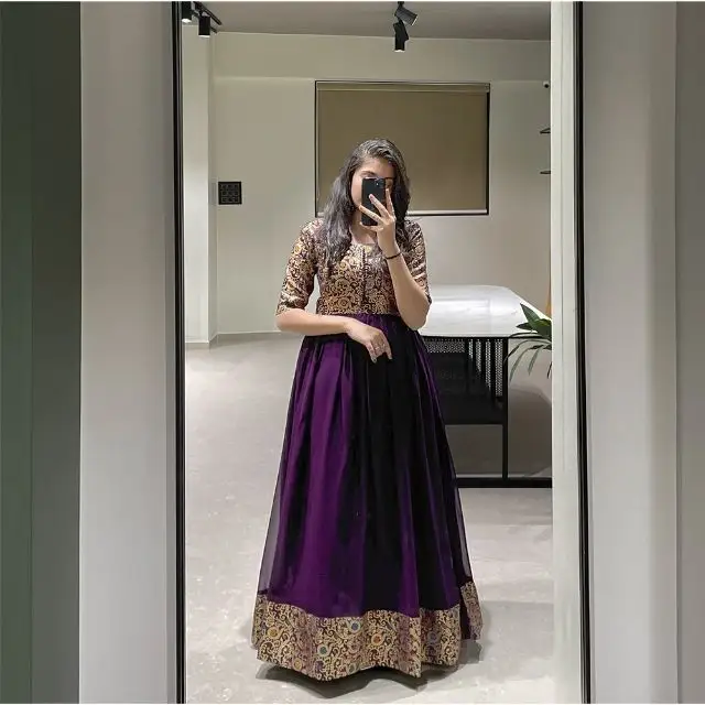 Most Trending Fashionable High On Demand Georgette Weaving Work Gown Wedding & Party Wear Support Women Fashion Indian Exporter