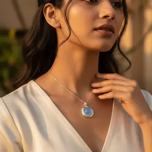 Pendentif en argent sterling 925 avec chalcédoine, bijoux en pierre précieuse bleue rhodiée, avec boîte géométrique, or blanc chrétien, diamant - Product Image 2